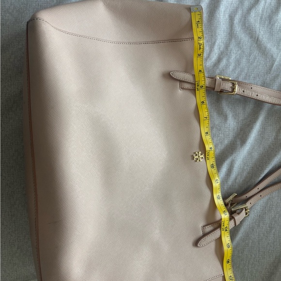 Tory Burch Beige Tote Bag - Picture 9 of 9